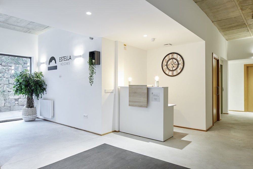 Lobby & Reception
