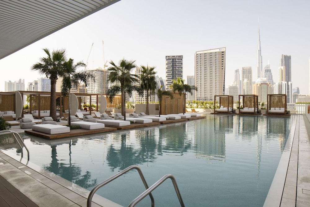 Upside Living Studio With Burj Views - Business Travelers