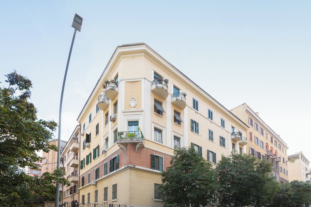 Faleria Apartment