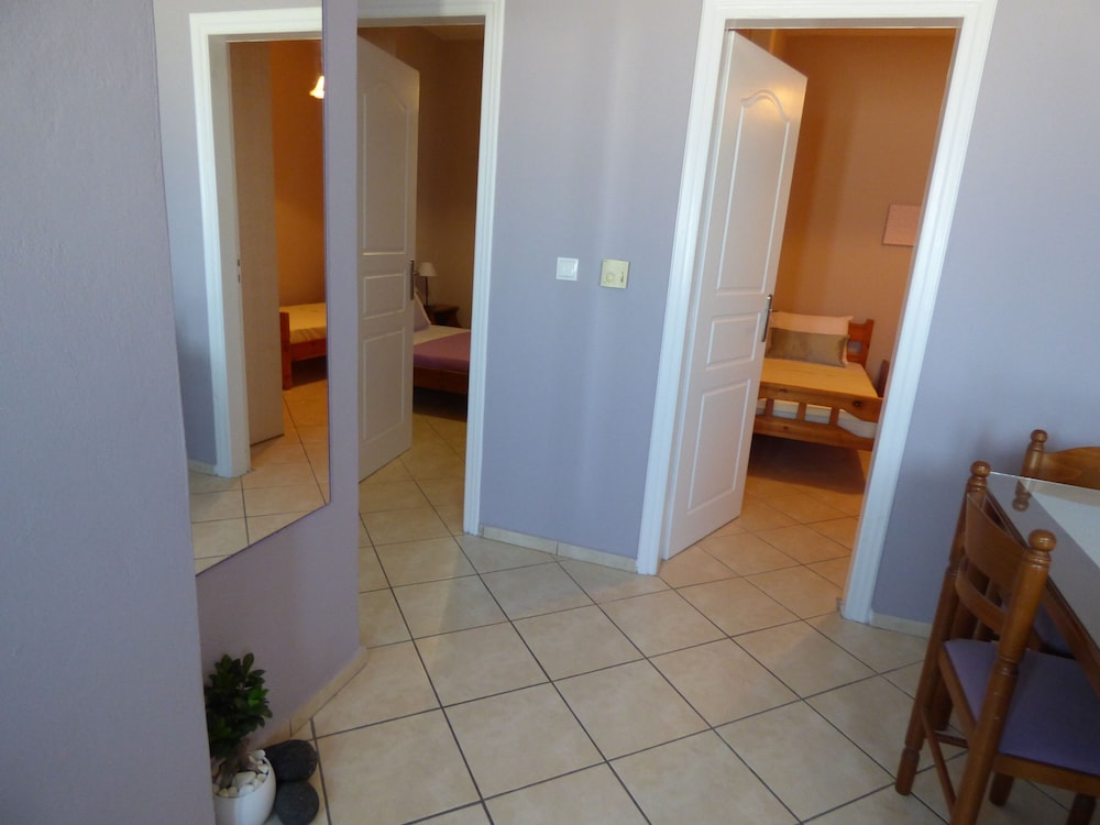 Rampelia apartments