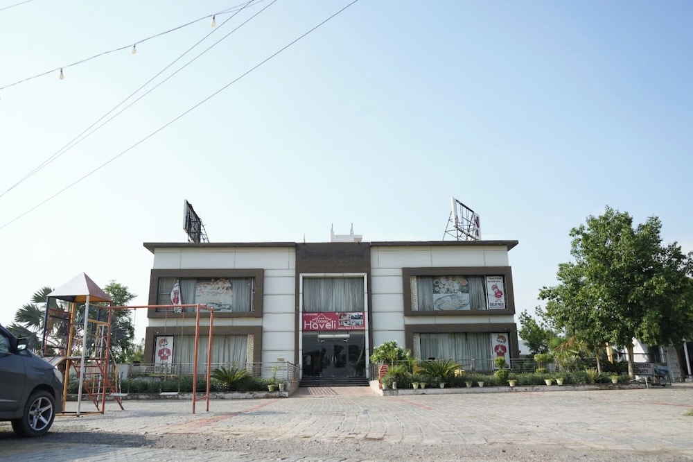 Vivaan Haveli