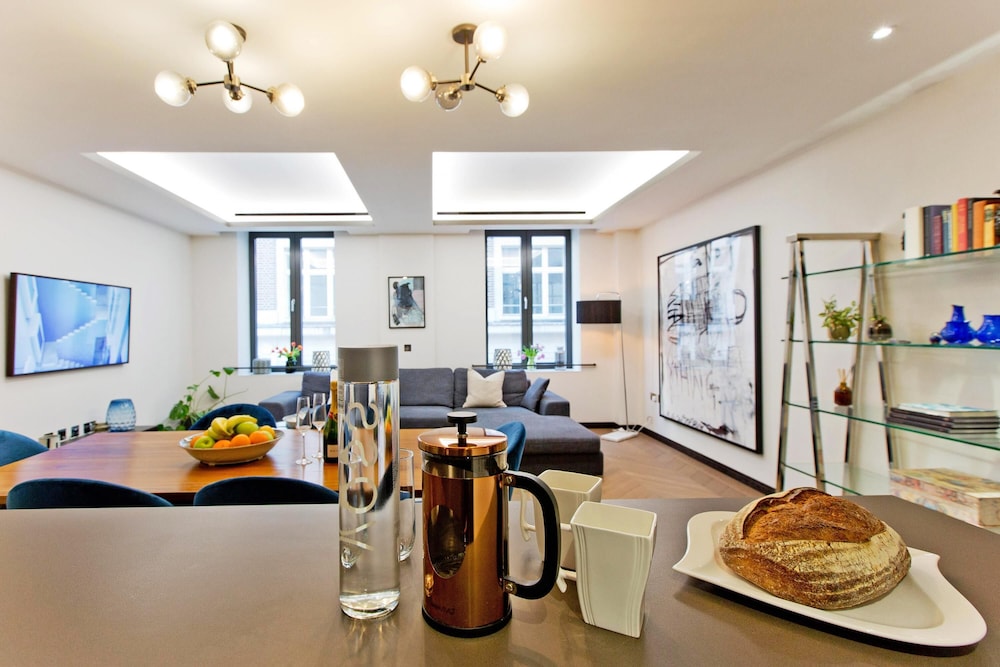 2-bed Superior Apt 103