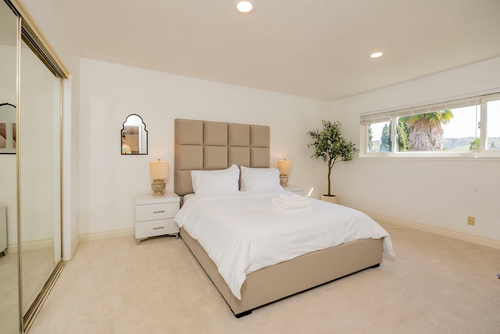 Serene Retreat & Modern Comforts in Rowland Heights