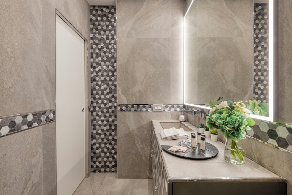 Falcone 5 – Stylish Duo Apartments