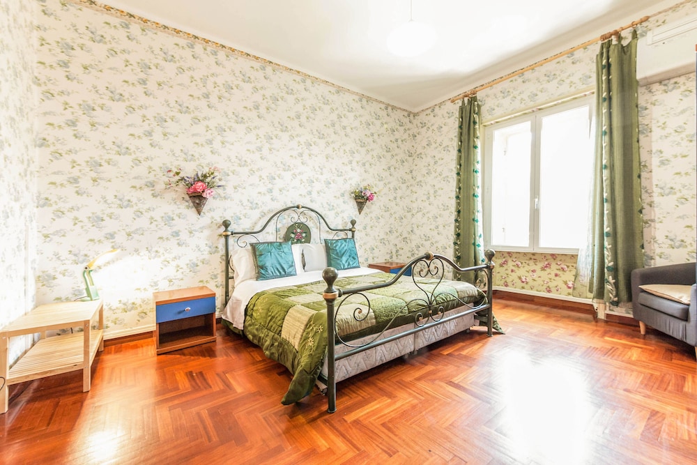 B&B Smart