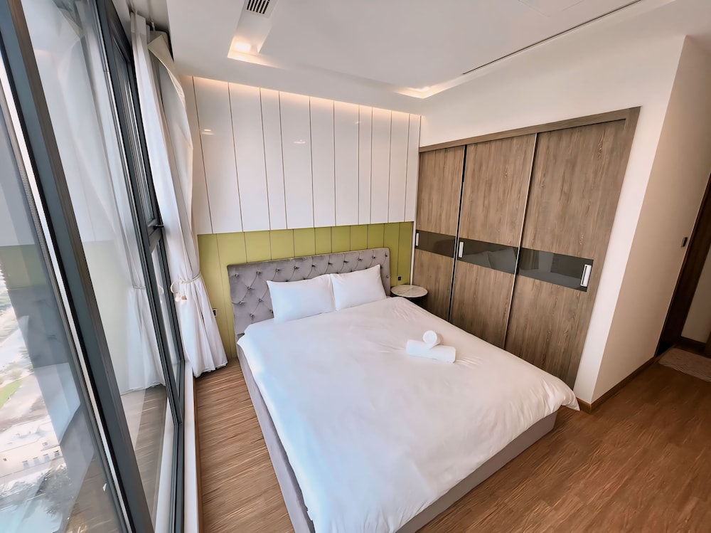 Feria Home - Vinhomes Metropolis Lieu Giai