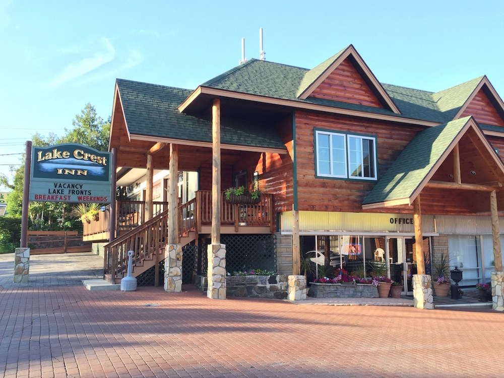 Lake Crest Inn