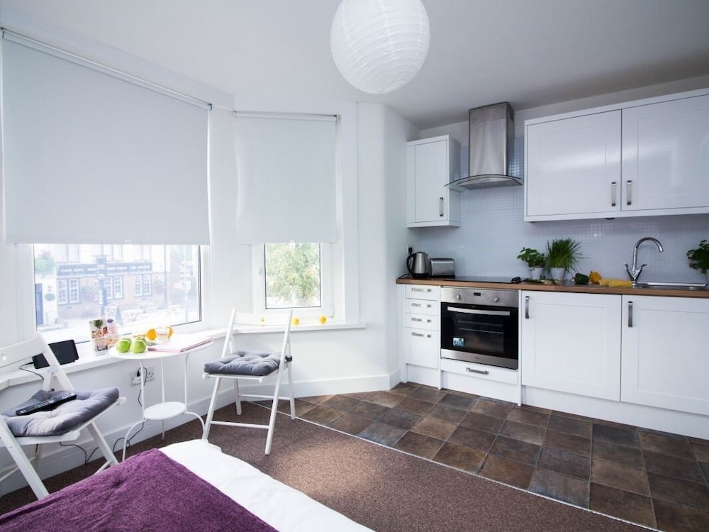 Beddoe Apartments