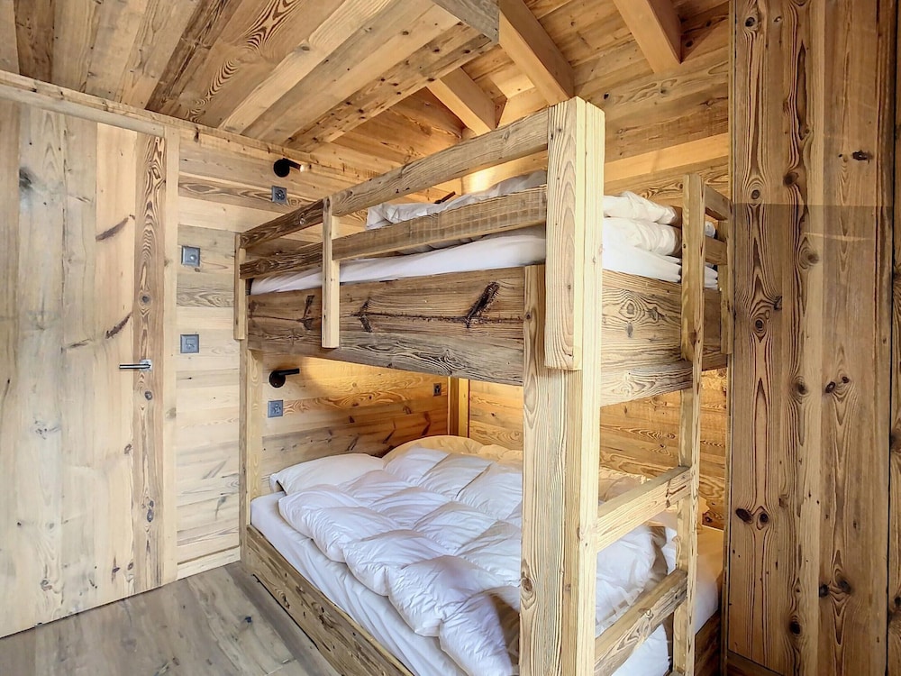 Lovely Apartment Near ski Lift