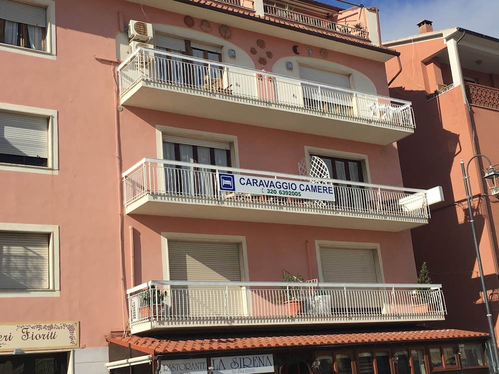 Caravaggio Camere