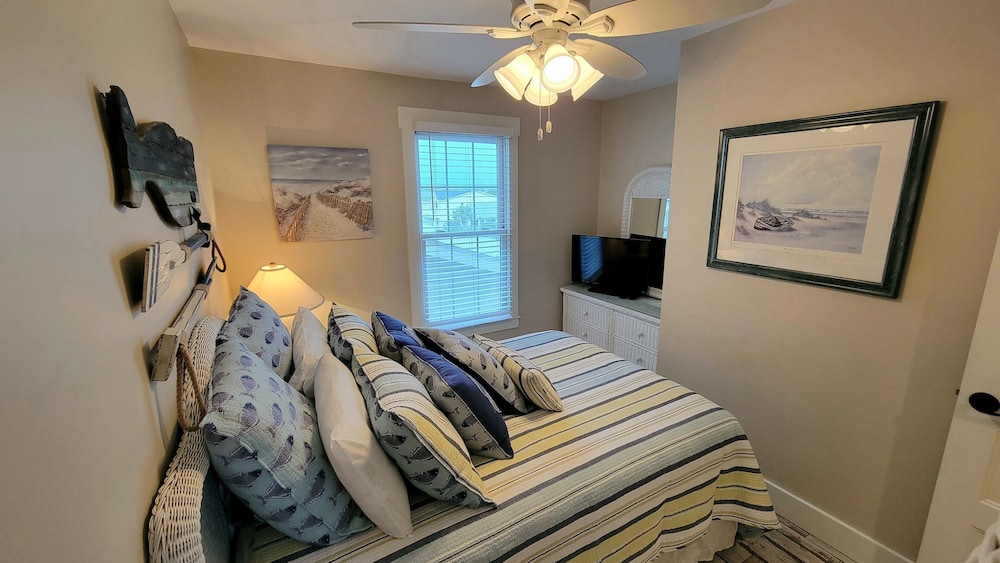 Dolphin Watch Tybee Vacation Rentals