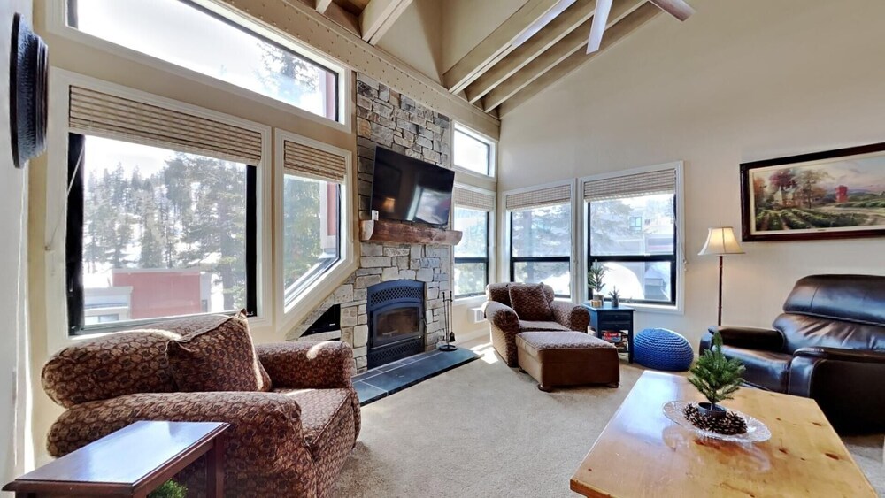 Mammoth Mountain - Vacation Condos