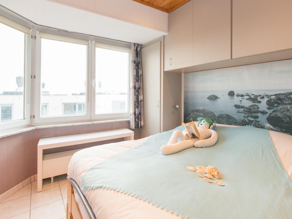 Apartment With Frontal sea View in Ostend
