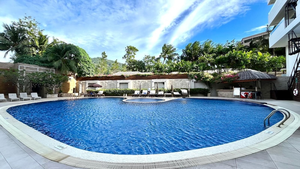 Heritage - Modern Studio Shared Pool, City Centre