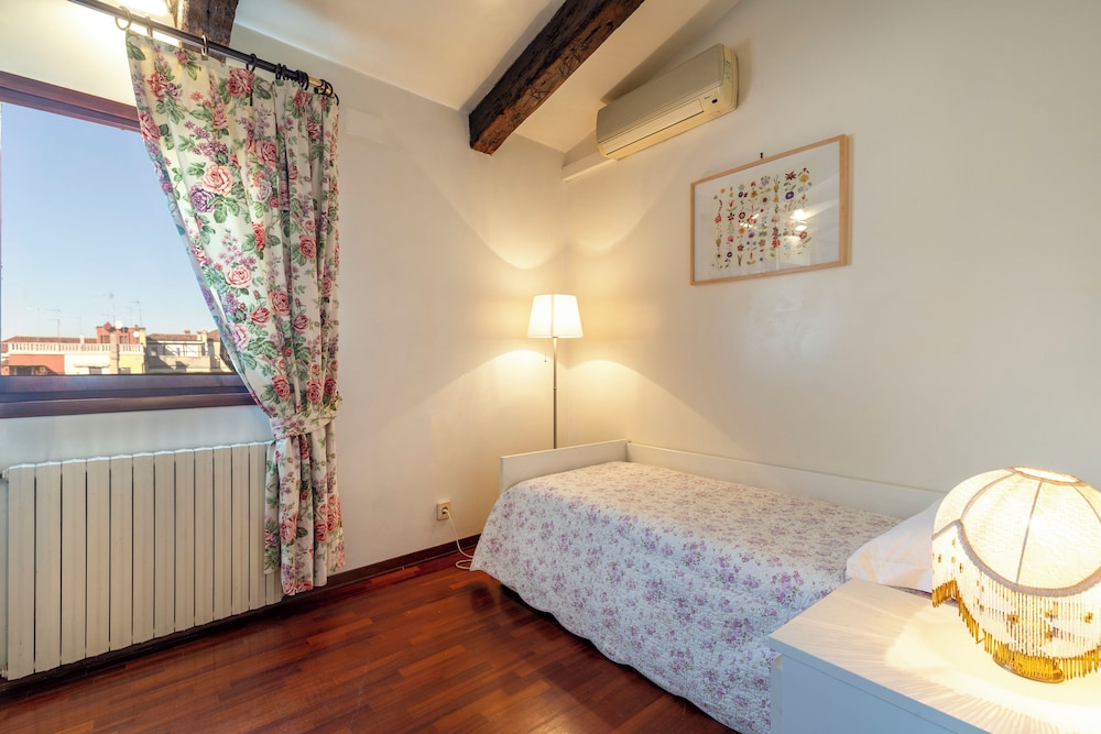 Palazzo Gradenigo by Wonderful Italy