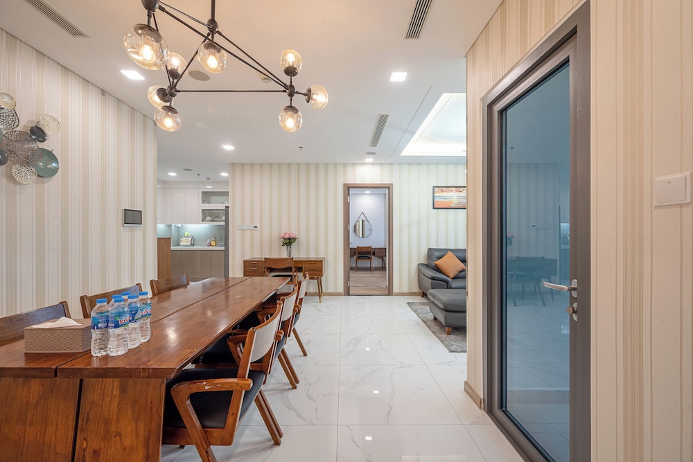 Landmark 81 & Vinhomes - ZEN Saigon Citypoint.