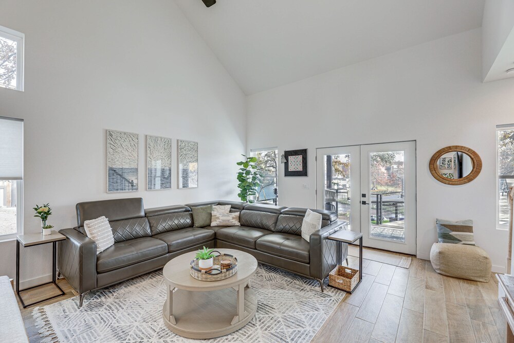 Marble Falls Vacations - Pet-friendly Lake LBJ Retreat w/ Deck Hot Tub! - Property Image 33