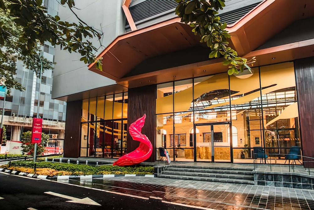 Scarletz Suites KLCC by Emily in Town