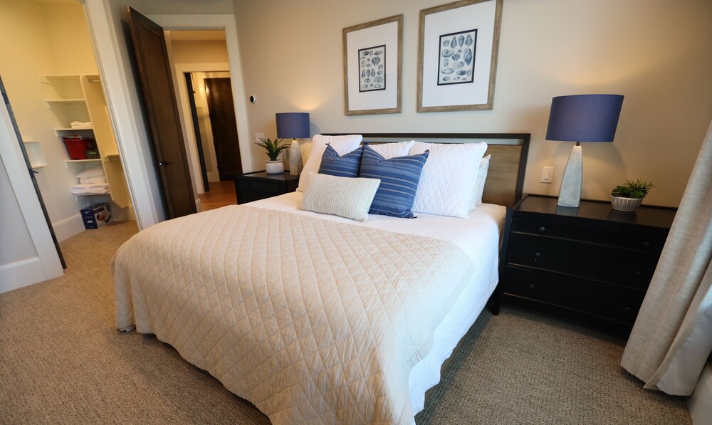 Glenn Haven by Cloud Dream Homes