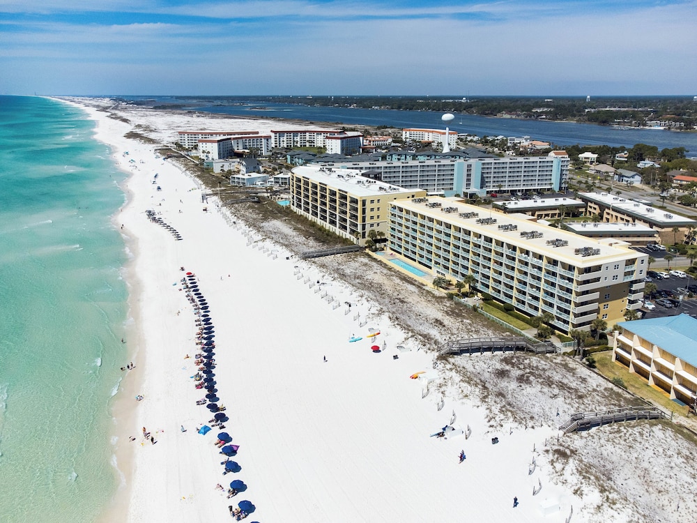 Pelican Isle 602 by Brooks and Shorey Resorts