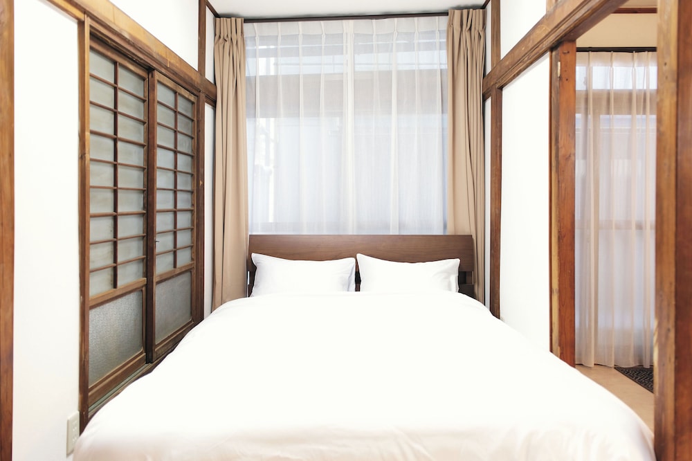 Kitashinjuku House photo 5