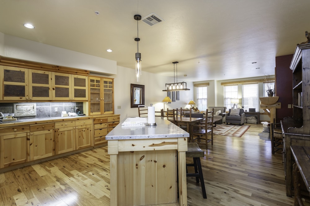 The Lodges at Deer Valley 2 Bedroom Condo