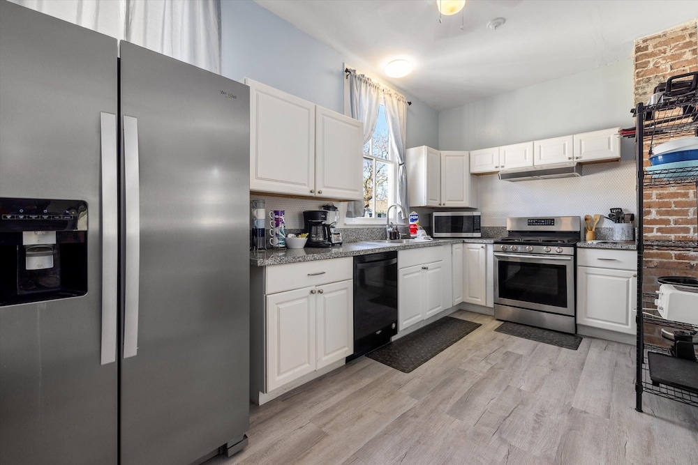 Seas The Breeze 4 Bedroom Home