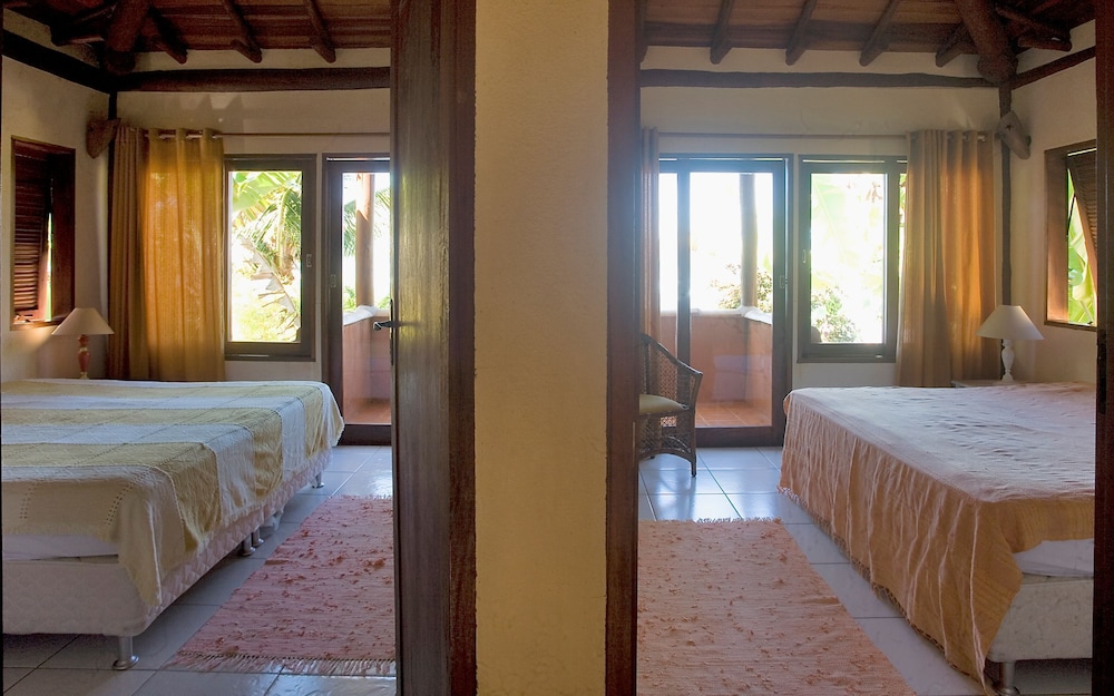 Artes Pé na areia 4suites pisc vista mar