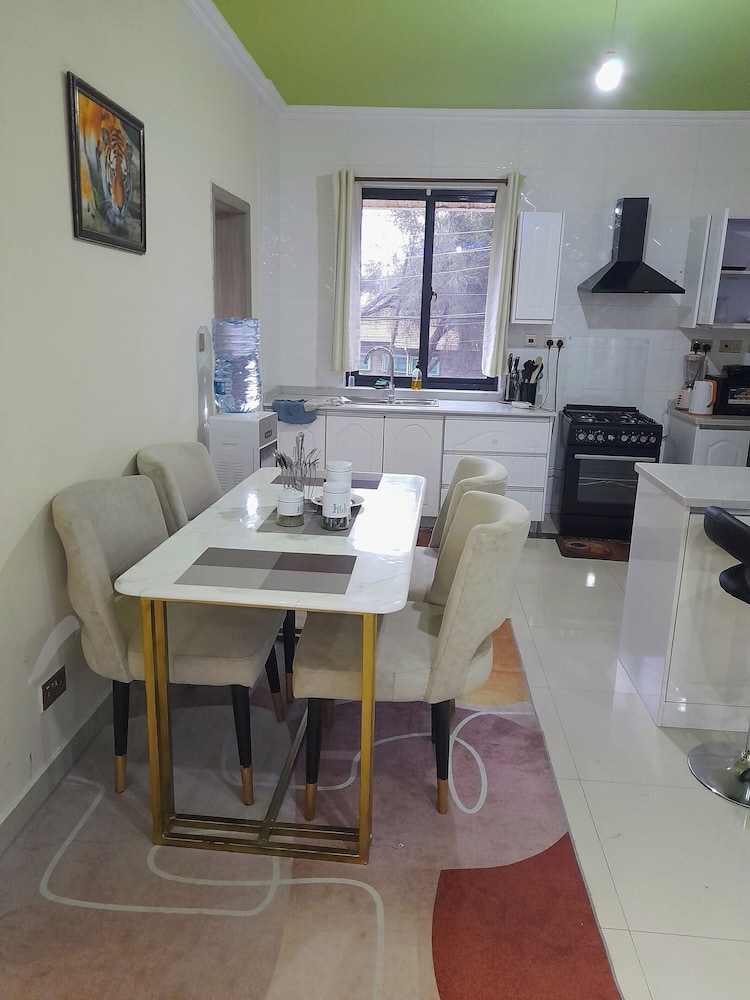 Luxurious Nairobi Apartment With Shared Pool and City Views