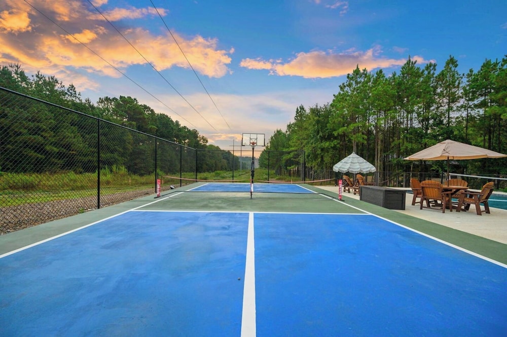 The Pickleball Pines