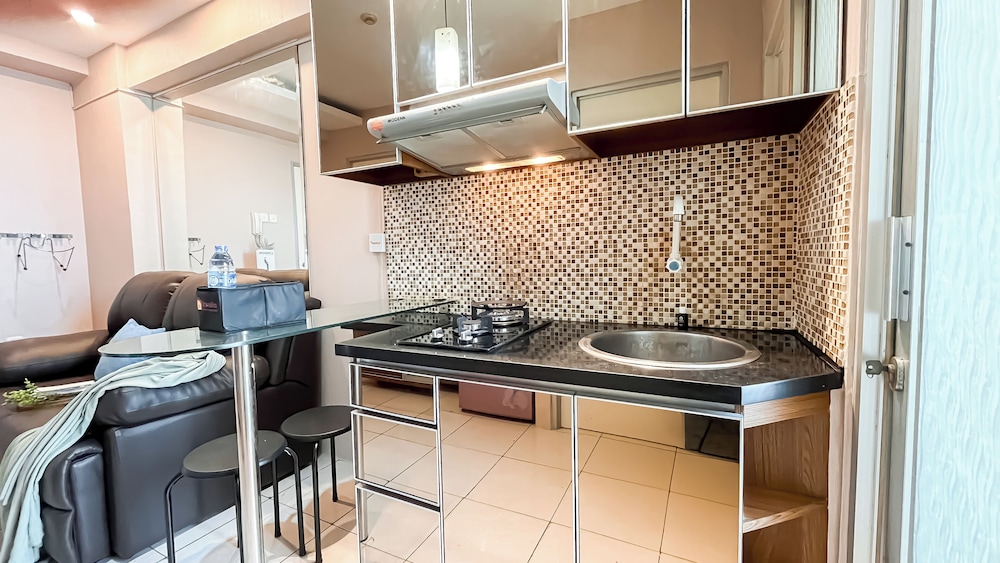 Simply 2Br Apartment At Green Bay Pluit