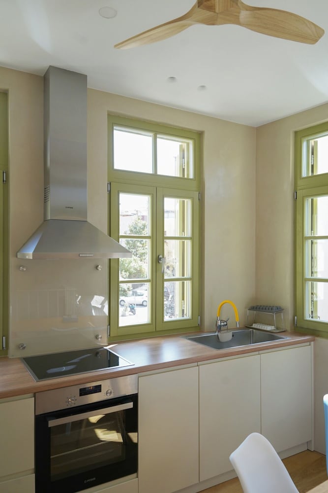 Mystiko Maisonette With Hot Tub - Chania Old Town