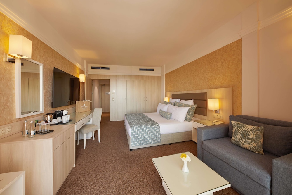 Dreams Sunny Beach Resort & Spa Premium All Inclusive