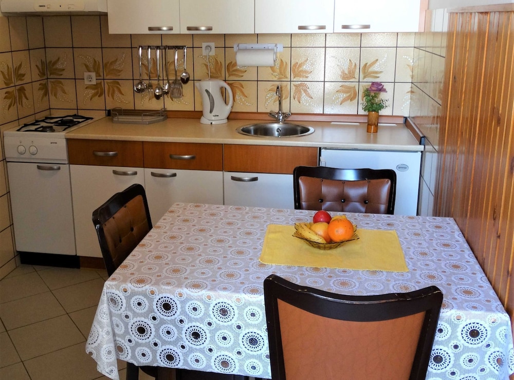 Sweet and Simple Sea View Crikvenica Apartments
