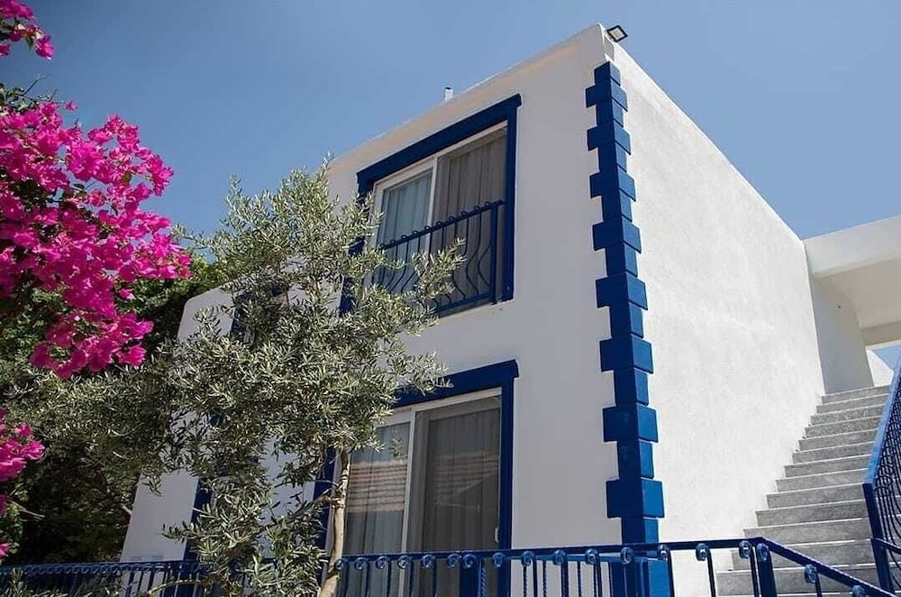 MAKİA OTEL