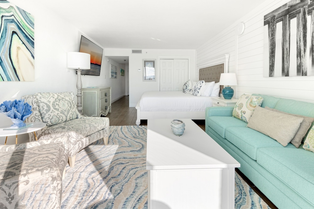 Islander Beach Resort 403 Condo