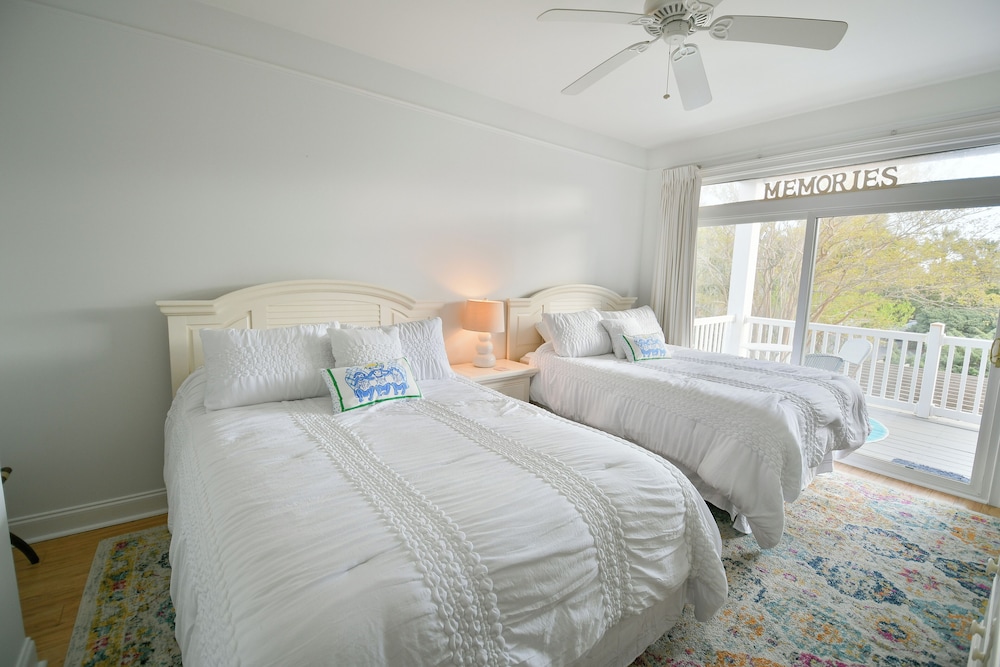 Lachicotte Vacation Rentals