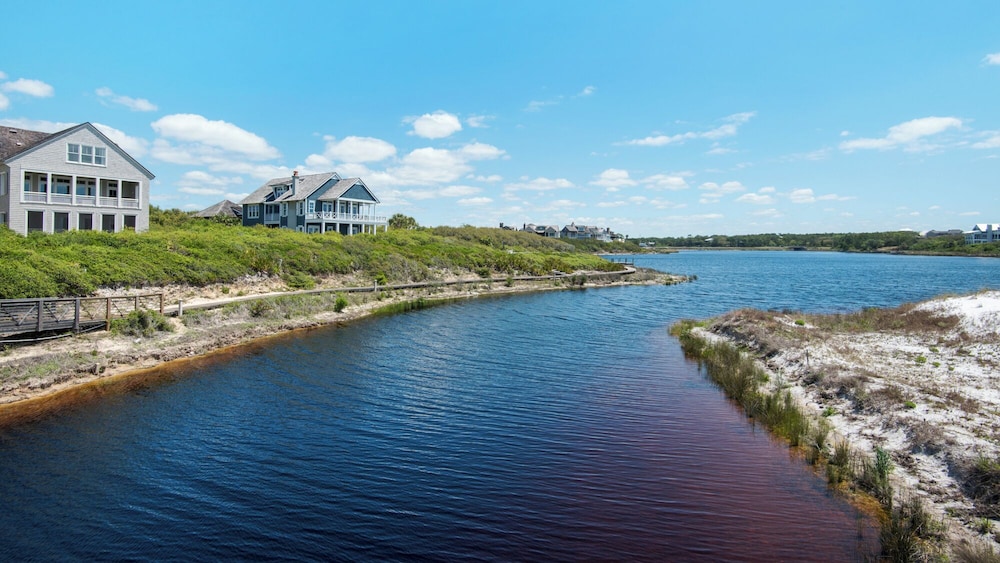 Watersound Beach Retreat Pool & Gulf Views + Free Attraction Tickets!