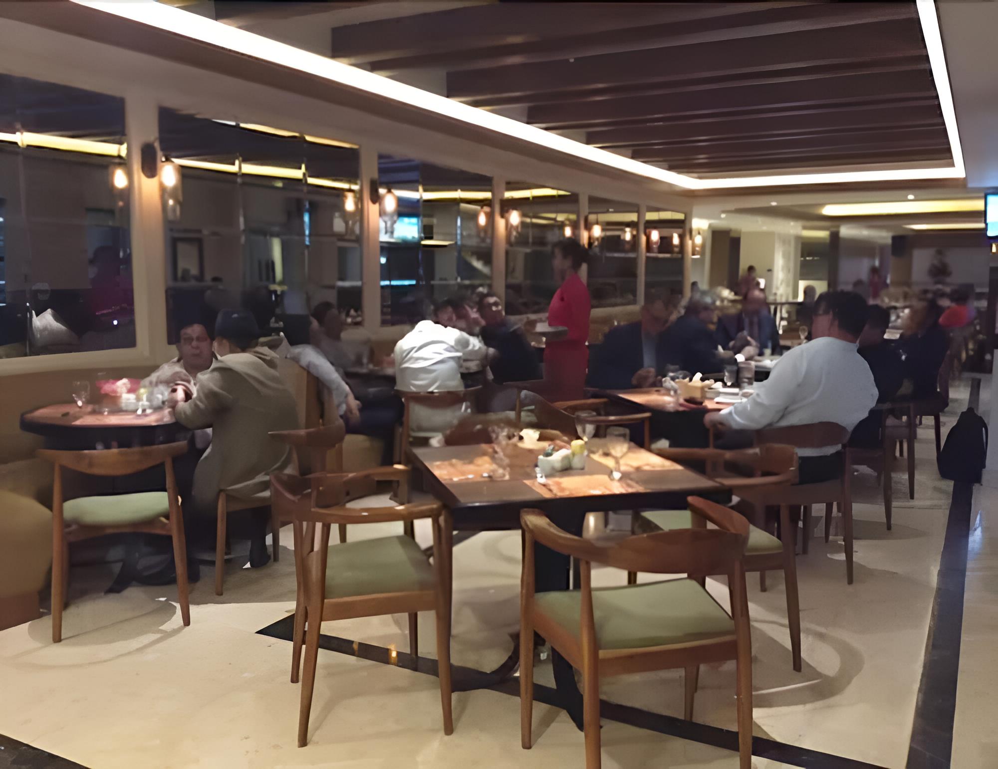 Hotel ELMI Surabaya