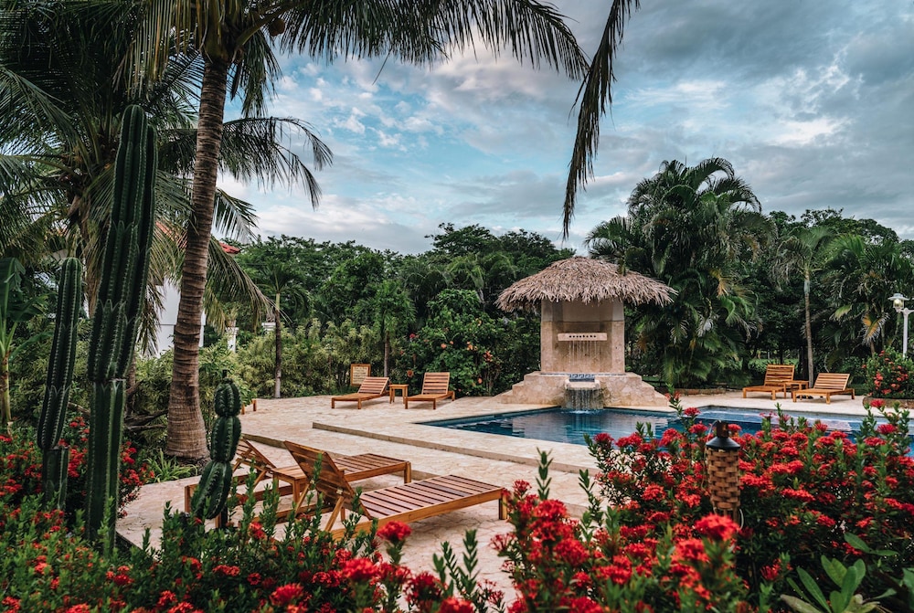 Drift Away Eco Lodge