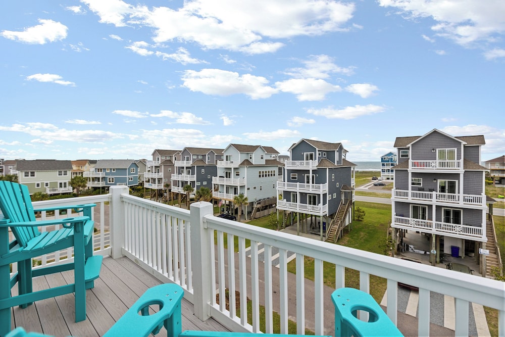 Palm Beach North by Topsail Realty