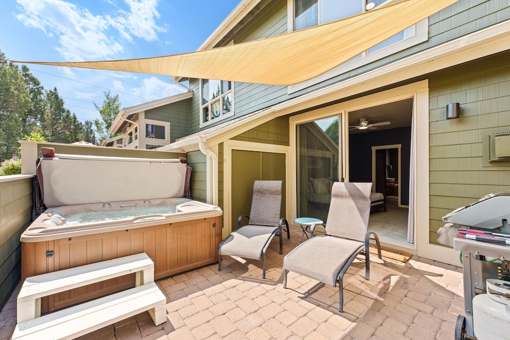 Brighter Days 3 Bedroom Townhouse
