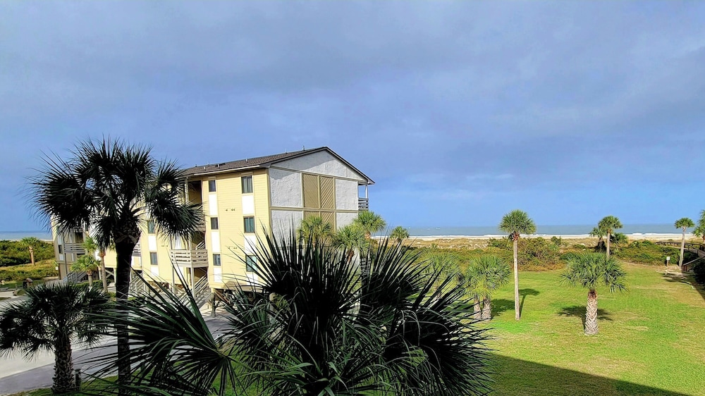Lighthouse Point 3 by Tybee Vacation Rentals