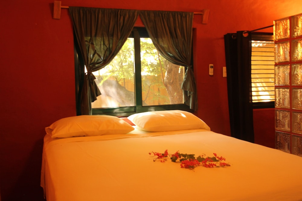 Flamboyant Garden Villas