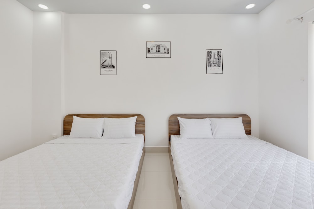 Saigon Authentic Hostel & Tours