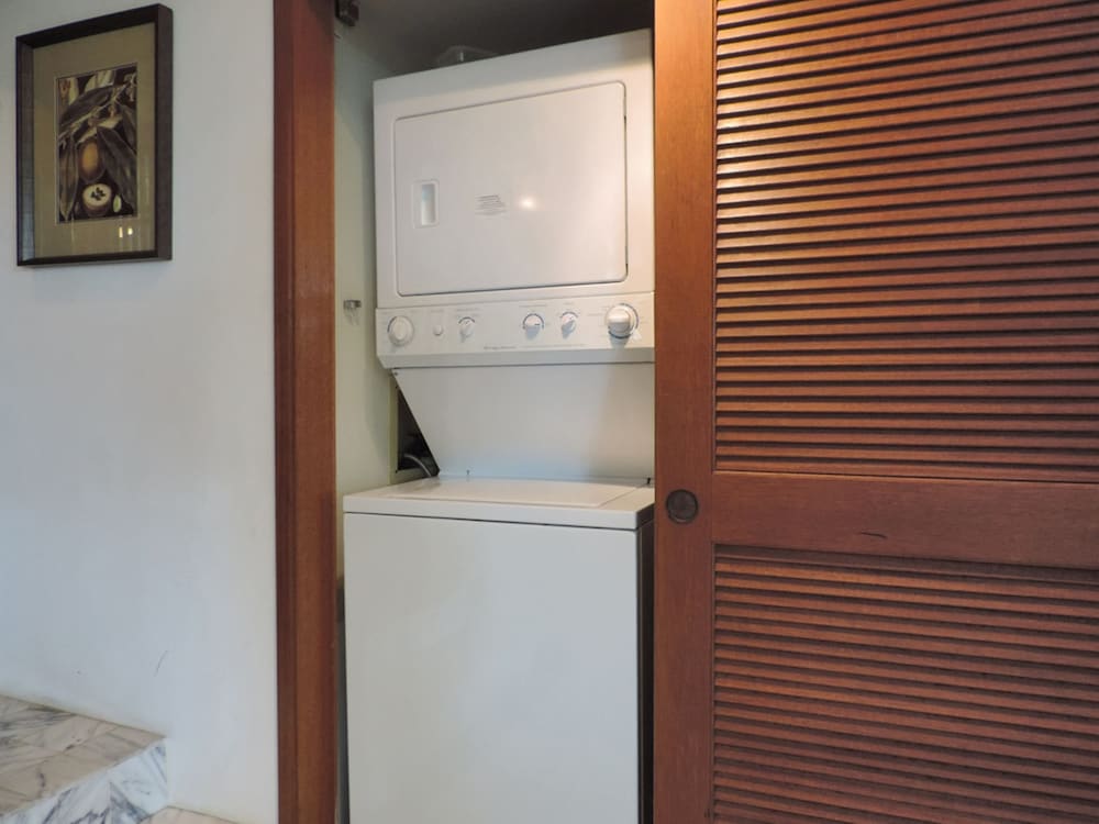 Polo Beach Club Vacation Rentals - APlus Resorts