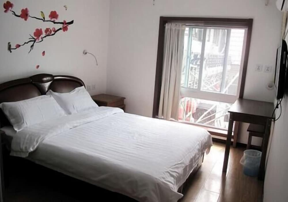 Lucky Family Hostel