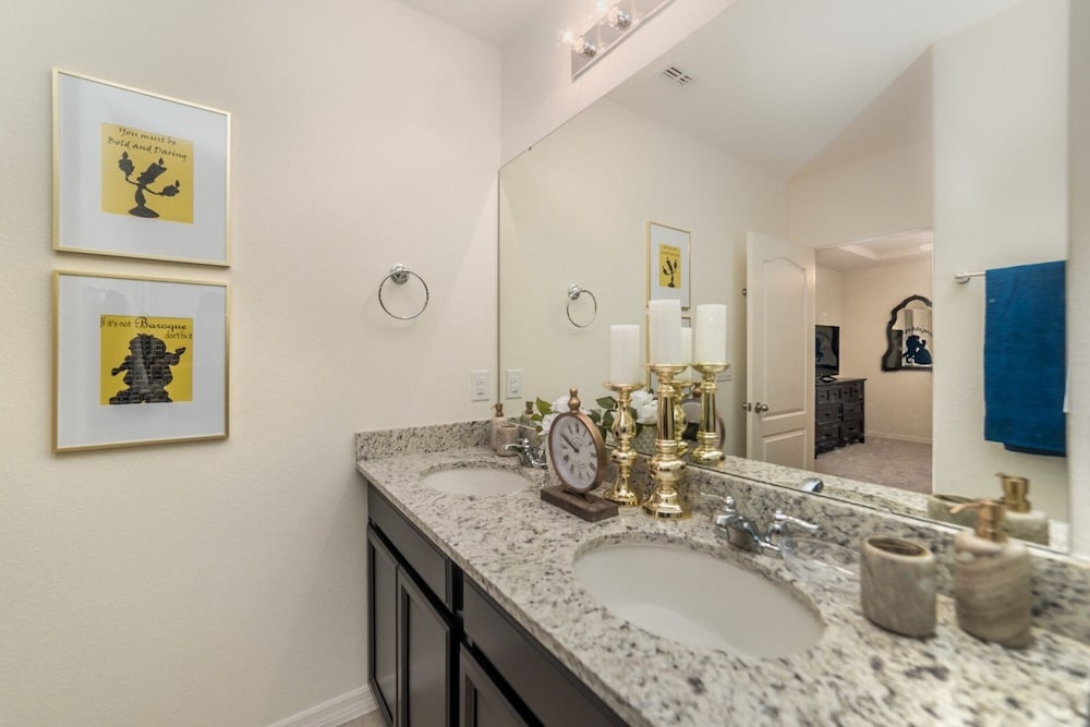 Solterra Resort 4 Bedroom Pool Townhome Pet Friendly 4 Townhouse