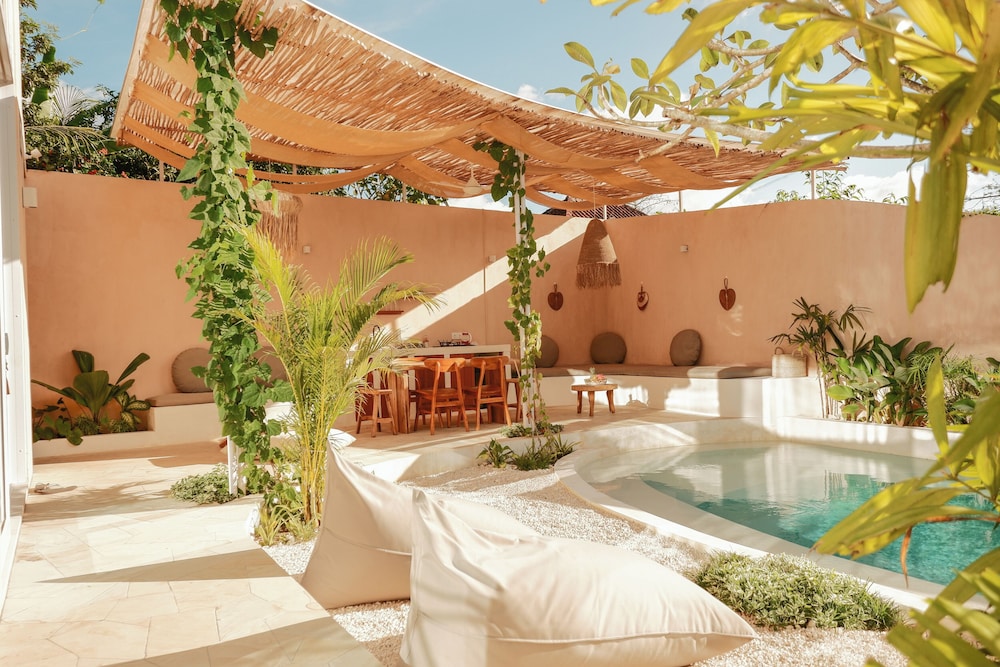 WAHA Villa Uluwatu Bali