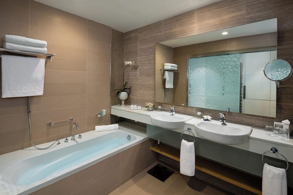 Abu Dhabi Vacations - Beach Rotana Residences - Property Image 3